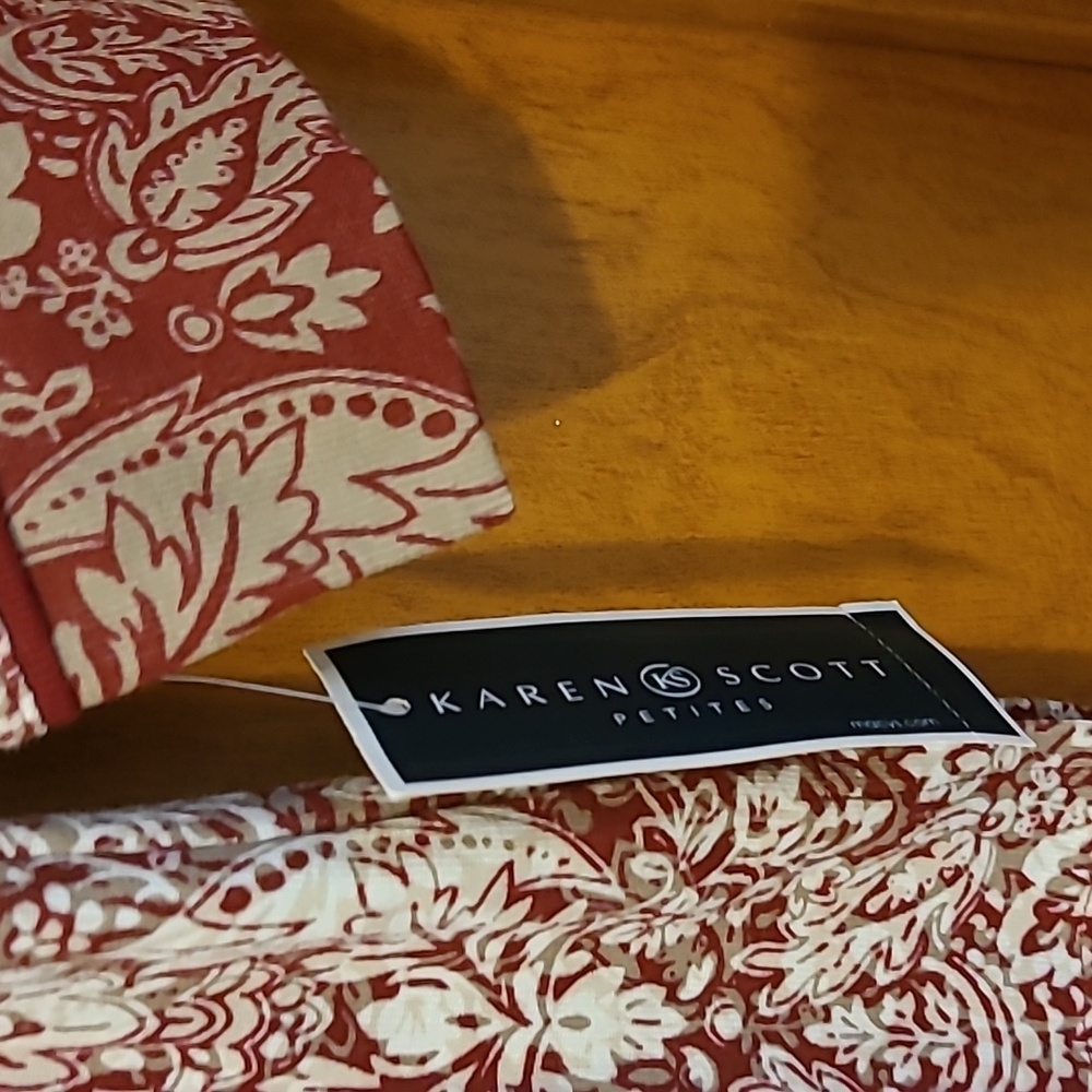 Karen Scott size PS top - Picture 3 of 8